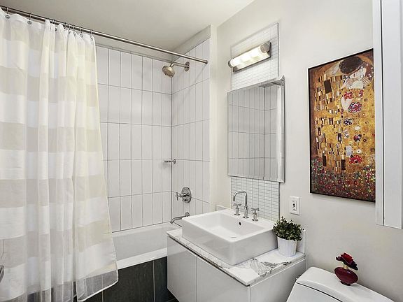 5th image of 5-15 49th Ave #4K