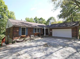 3941 Sarah Ln, Alton, IL 62002