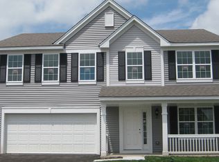 1630 Prospect Cir, Hampshire, IL 60140