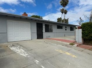 2030 Canyon Dr, Oceanside, CA 92054