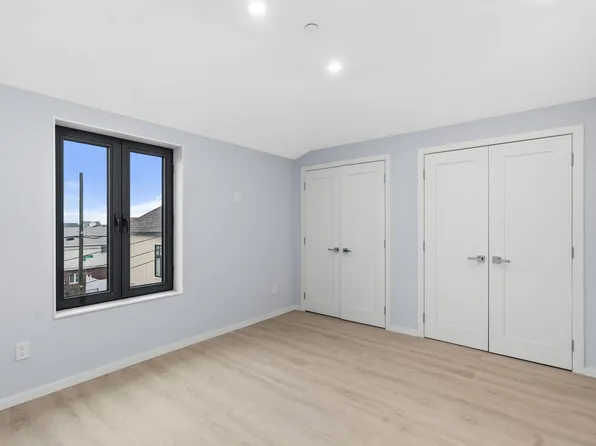 33a Keen Court image 24 of 44