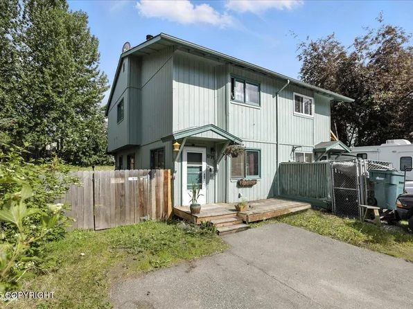 8281 Stratton Cir, Anchorage, AK 99507