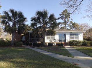 1143 Davis St, Manning, SC 29102