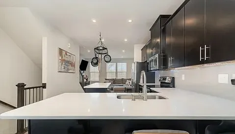 532 Billingsley Rd — Photo 6