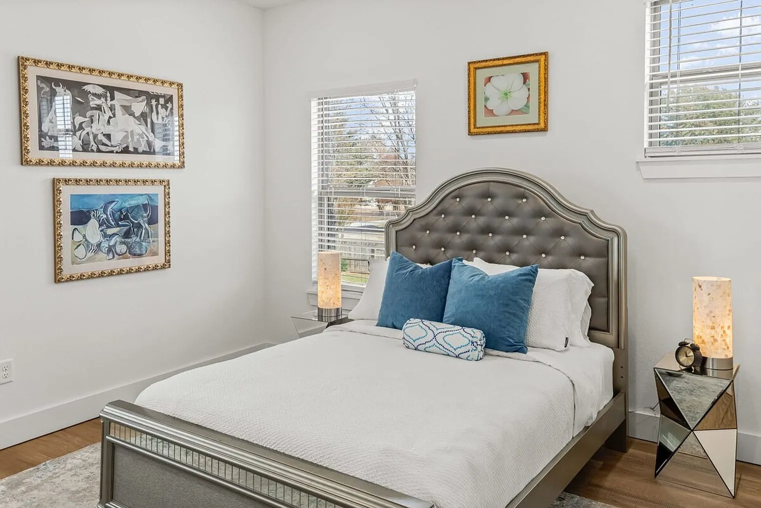 1 bed, 1.0 bath, 990 sqft, $1,337 — Photo 2