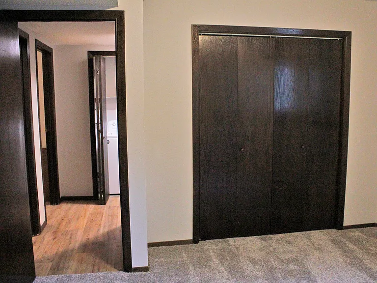1421 Orchard Dr — Photo 14