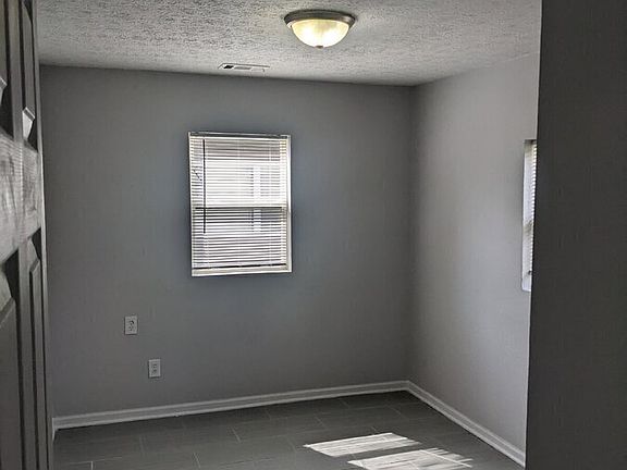 5th image of 6136 Nimitz Dr