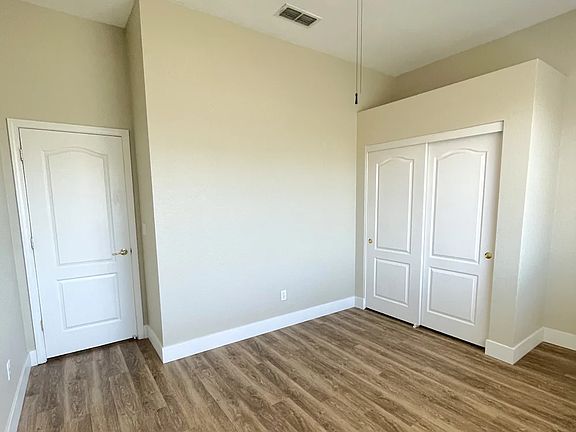 2nd image of 1074 Steele Way