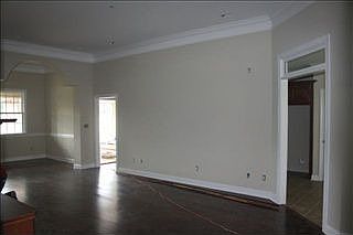 3rd image of 5281 Maycomb Ave