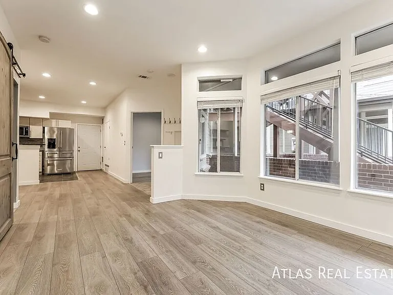 6001 S Yosemite St #H102 — Photo 3