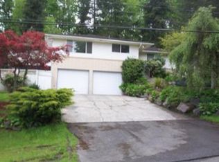 18731 56th Ave NE, Kenmore, WA 98028