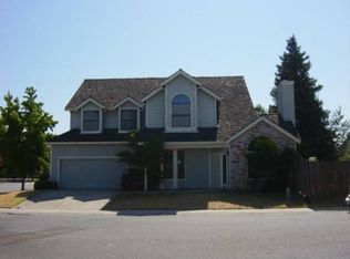 9341 Carrcroft Dr, Elk Grove, CA 95758