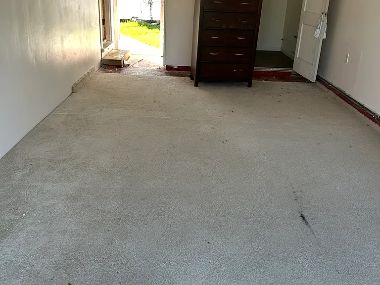 1001 Randall St — Photo 11