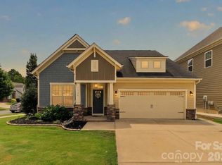 128 Creekside Crossing Ln, Mooresville, NC 28117