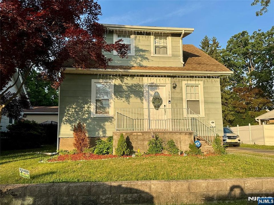 1st image of 165 5th Ave
