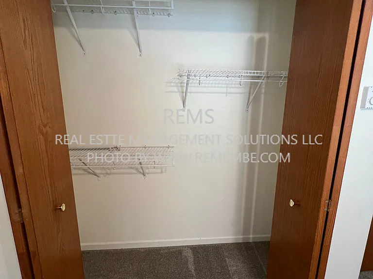 1125 17th Ct — Photo 13