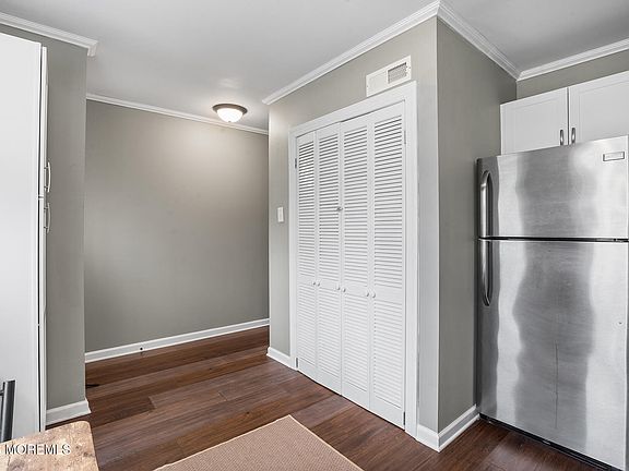 4th image of 124 Belshaw Avenue