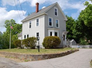 7 State Ct, Sanford, ME 04073