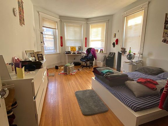 3rd image of 71 Saint Marys St #6