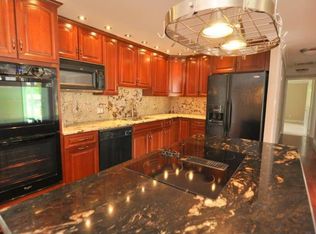 9 Beech Dr, Stafford, VA 22556