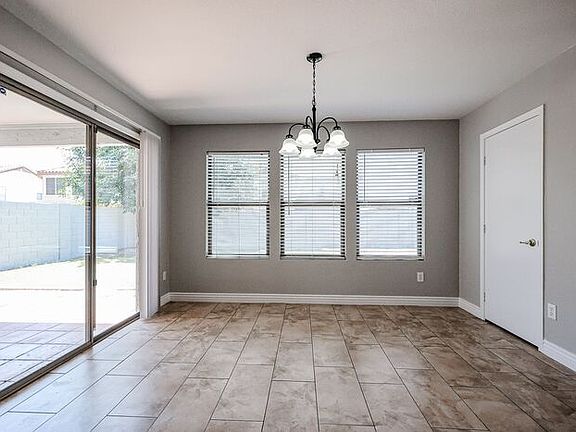 4th image of 3385 E Longhorn Dr
