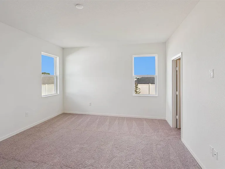 338 Ridgemark Ave — Photo 14
