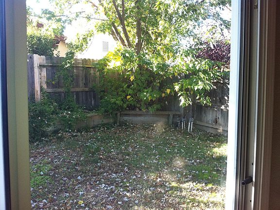 4th image of 1667 Blanchard Dr