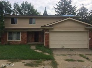 25035 Thorndyke St, Southfield, MI 48033