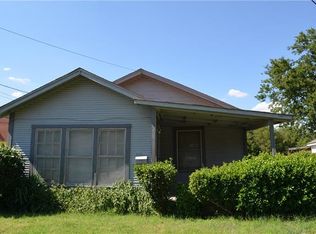 2721 Carnation Ave, Fort Worth, TX 76111