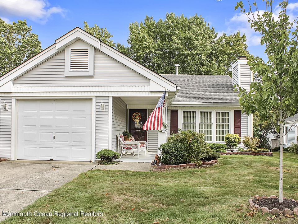 1st image of 1516 Quince Pl