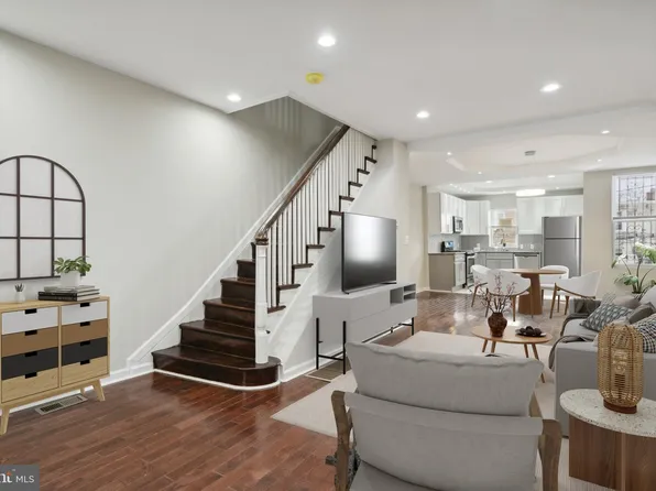 1920 W Godfrey Ave, Philadelphia, PA 19141