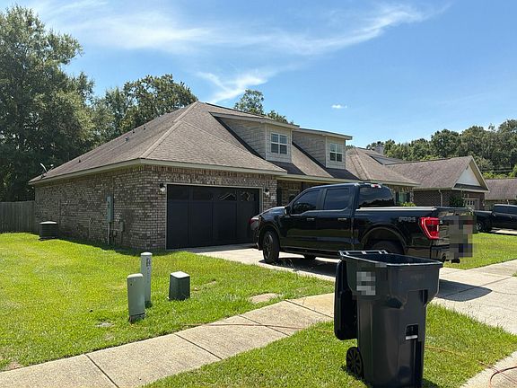 3rd image of 3471 Woodward Dr