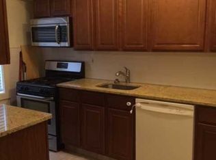 862 Park Ave APT 1, River Edge, NJ 07661