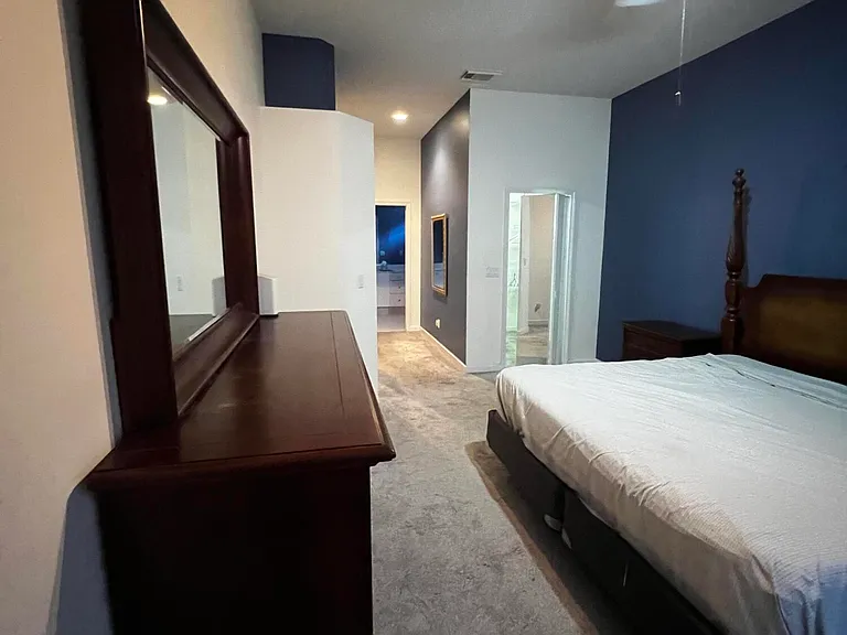 742 SW Aruba Bay — Photo 17