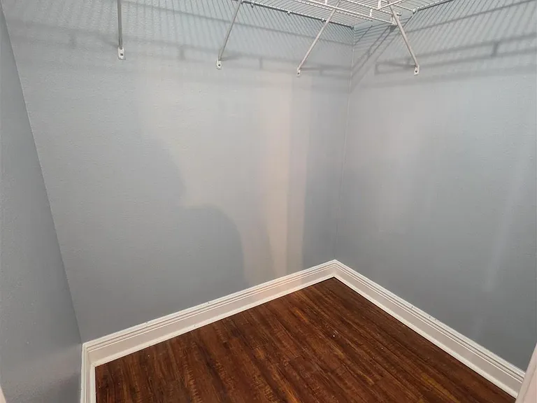 7042 Plank Dr — Photo 5