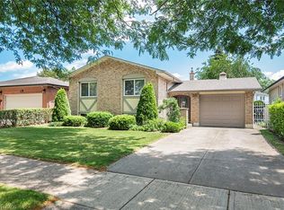 20 Birchlawn Dr, Stoney Creek, ON L8G 4B6