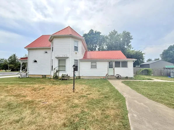 243 E Jackson St, Linneus, MO 64653