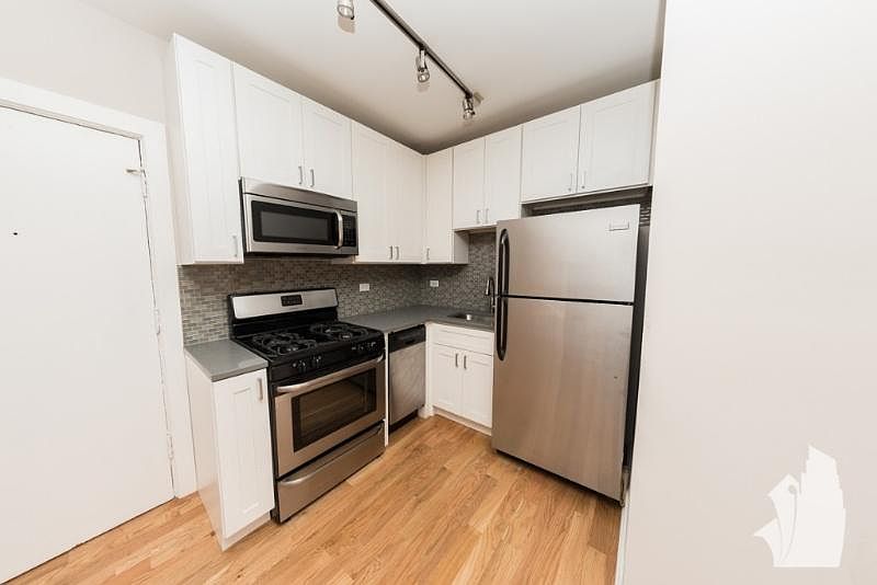 1st image of 2420 N Kedzie Blvd APT B04
