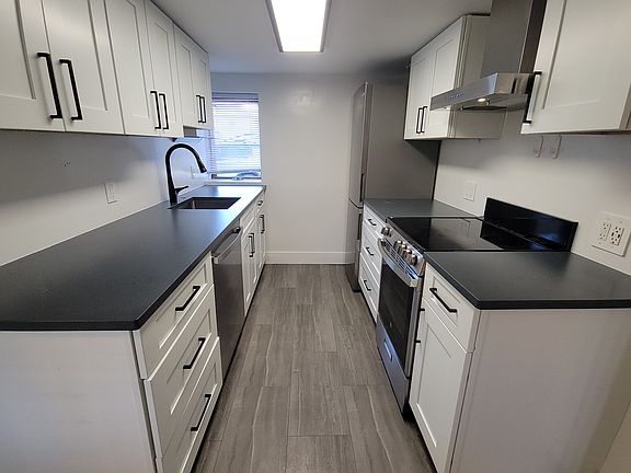 2nd image of 143 Sullivan St #1B