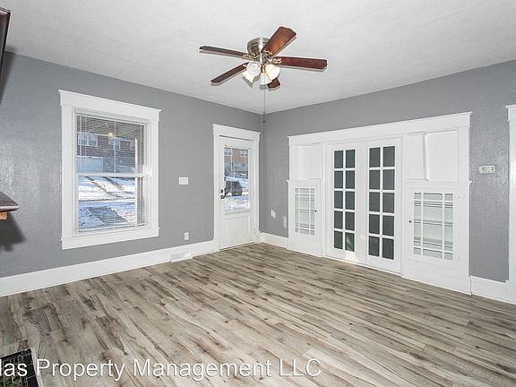 2nd image of 425 N Morse Ave #2