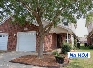 1454 Blackiston View Dr, Clarksville, IN 47129