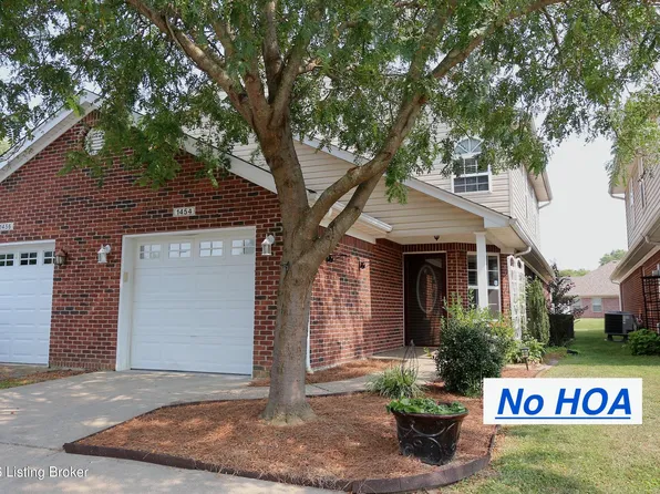 1454 Blackiston View Dr, Clarksville, IN 47129