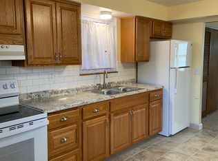 1448B Middletown Rd #B, Mc Kees Rocks, PA 15136