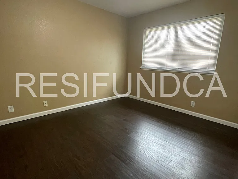 2910 Weston Way — Photo 10