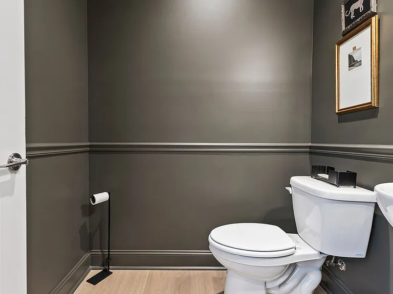 8851 Chapman Trace Way — Photo 24