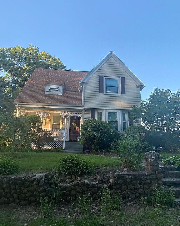 1st image of 72 Keith Pl