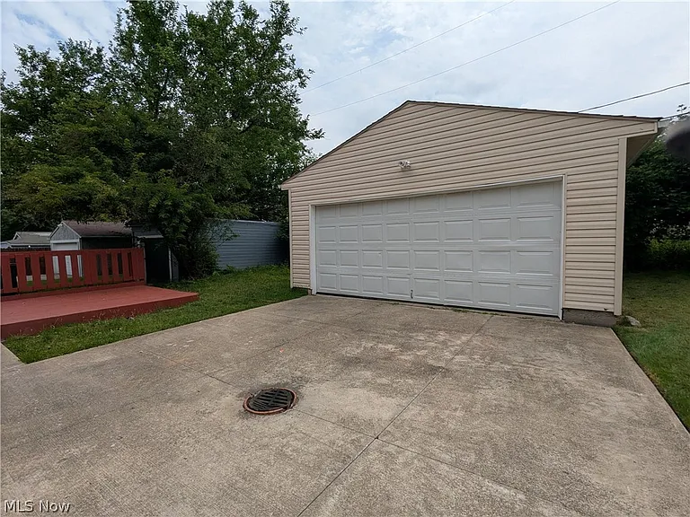 1151 Quilliams Rd — Photo 30