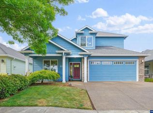 2136 SE Rhododendron Ave, Dallas, OR 97338