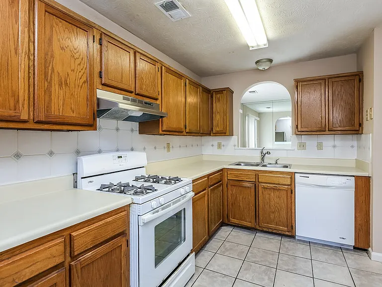 4008 Sidney Lanier Blvd — Photo 8