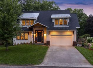 4260 Jefferson St, Excelsior, MN 55331